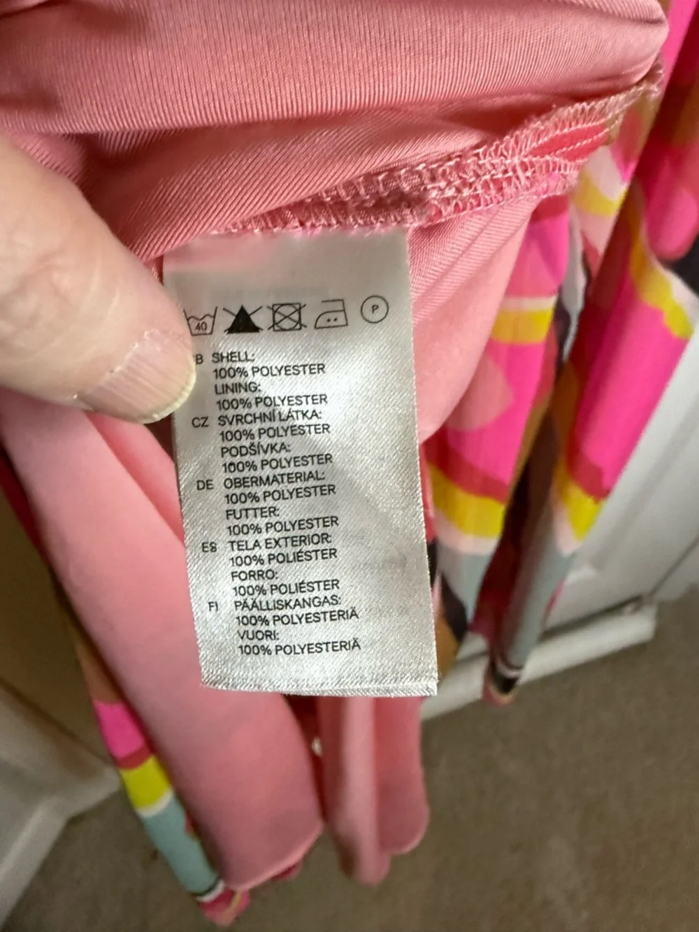 H&M bright pink dress - Picture 10 of 10